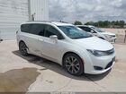 2017 Chrysler Pacifica Limited White vin: 2C4RC1GG2HR635522