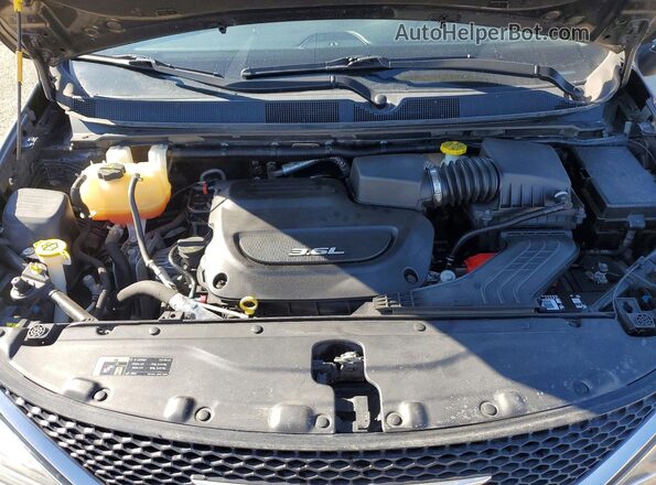 2C4RC1GG2HR661098 2017 CHRYSLER PACIFICA Серый Вид подкапотного пространства