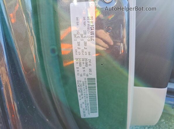 2C4RC1GG2HR661098 2017 CHRYSLER PACIFICA Серый Вид наклейки с VIN-кодом