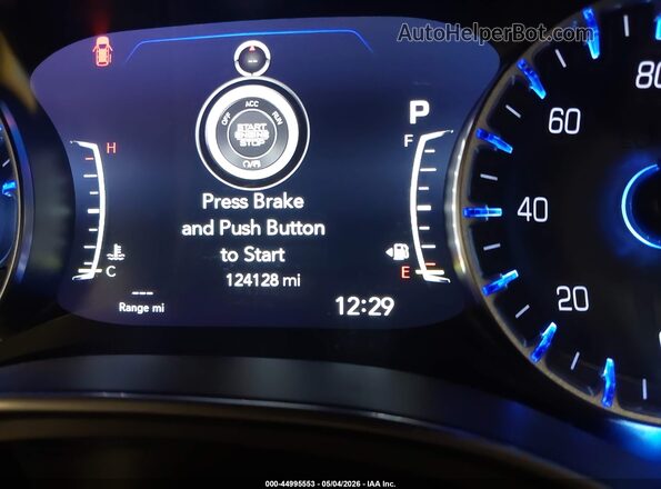 2C4RC1GG2JR338336 2018 CHRYSLER PACIFICA Серый Вид задних сидений