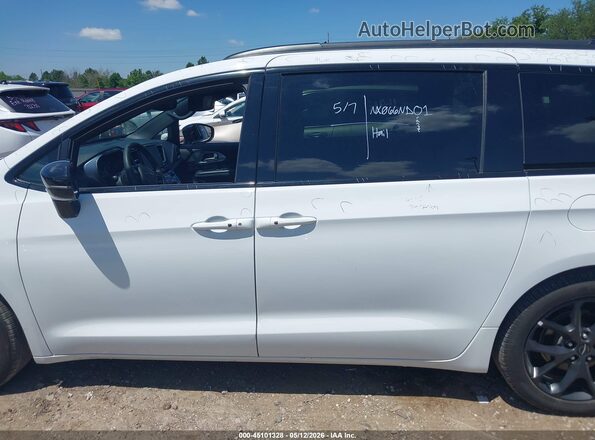 2C4RC1GG2SR524170 2025 CHRYSLER PACIFICA Белый Панорамный вид салона 360°