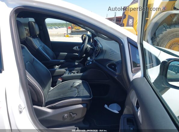 2C4RC1GG2SR526467 2025 CHRYSLER PACIFICA Белый Вид салона спереди