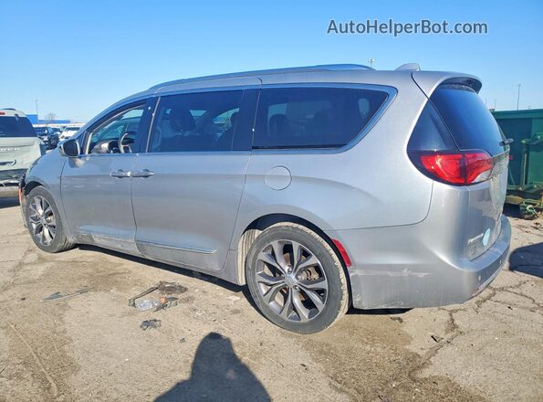 2C4RC1GG4HR839593 2017 CHRYSLER PACIFICA Серебряный Задняя левая четверть