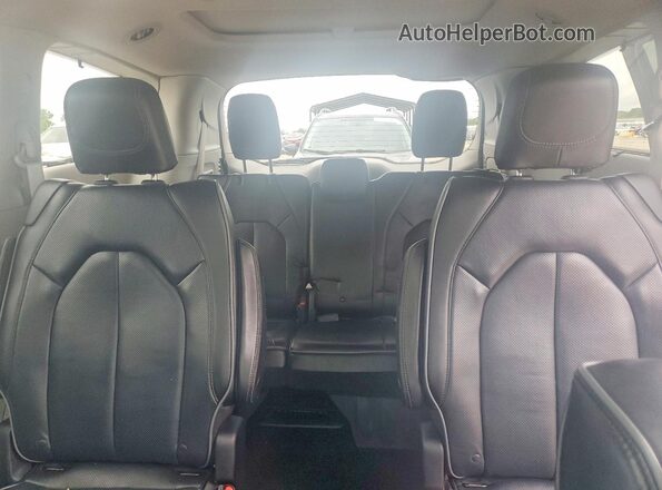 2C4RC1GG4JR358040 2018 CHRYSLER PACIFICA Gray Вид задніх сидінь