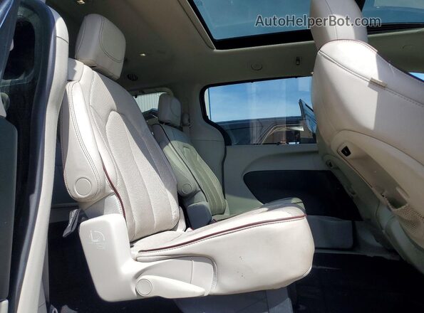 2C4RC1GG4LR144104 2020 CHRYSLER PACIFICA Black Vista interior trasera