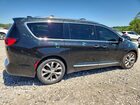2020 Chrysler Pacifica Limited Black vin: 2C4RC1GG4LR195456