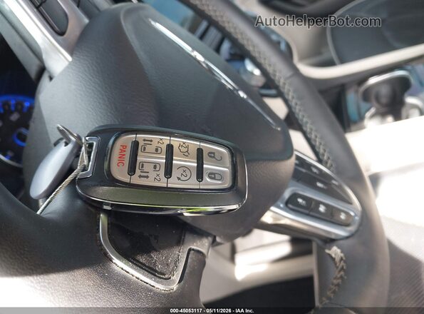2C4RC1GG4PR533315 2023 CHRYSLER PACIFICA Черный Вид панели приборов