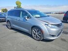 2017 Chrysler Pacifica Limited Silver vin: 2C4RC1GG6HR659144