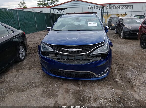 2C4RC1GG7LR184175 2020 CHRYSLER PACIFICA Синий Вид задней части салона