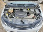 2018 Chrysler Pacifica Limited White vin: 2C4RC1GG8JR261911