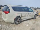 2020 Chrysler Pacifica White vin: 2C4RC1GG9LR126097