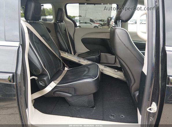 2C4RC1GG9PR596619 2023 CHRYSLER PACIFICA Black Вид наклейки з VIN-кодом