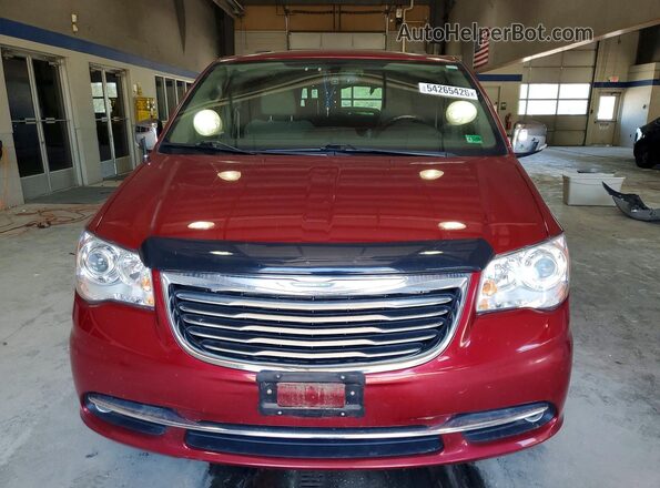2C4RC1GGXGR233004 2016 CHRYSLER TOWN Burgundy Widok z przodu