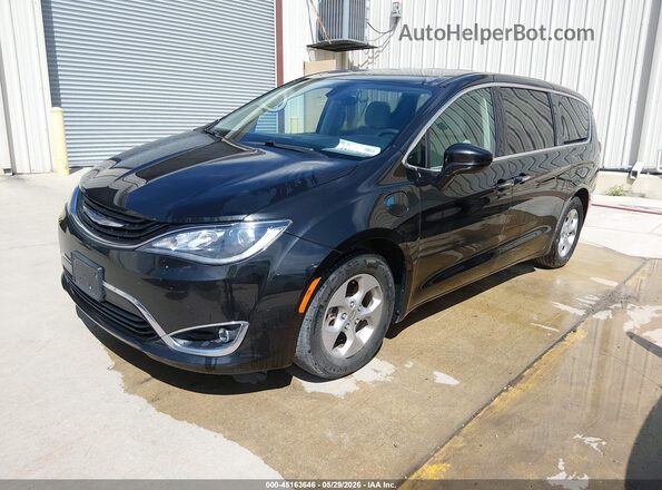 2C4RC1H73JR163612 2018 CHRYSLER PACIFICA Черный Передняя левая четверть