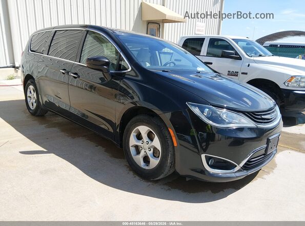 2C4RC1H73JR163612 2018 CHRYSLER PACIFICA Черный Передняя правая четверть