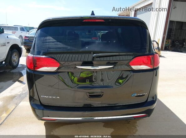 2C4RC1H73JR163612 2018 CHRYSLER PACIFICA Черный 