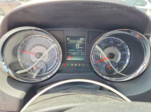 2C4RC1JG8GR254233 2016 CHRYSLER TOWN Красный Вид щитка приборов