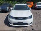 2018 Chrysler Pacifica Hybrid Touring L White vin: 2C4RC1L73JR105989