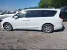 2018 Chrysler Pacifica Hybrid Touring L White vin: 2C4RC1L73JR105989