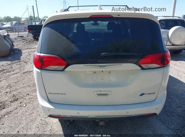 2C4RC1L73JR105989 2018 CHRYSLER PACIFICA White 