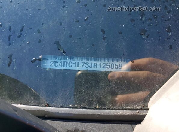 2C4RC1L73JR125059 2018 CHRYSLER PACIFICA Purple Widok naklejki z numerem VIN