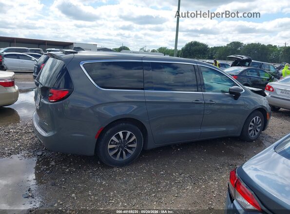 2C4RC1L74PR588501 2023 CHRYSLER PACIFICA Gray Вид задньої частини салону
