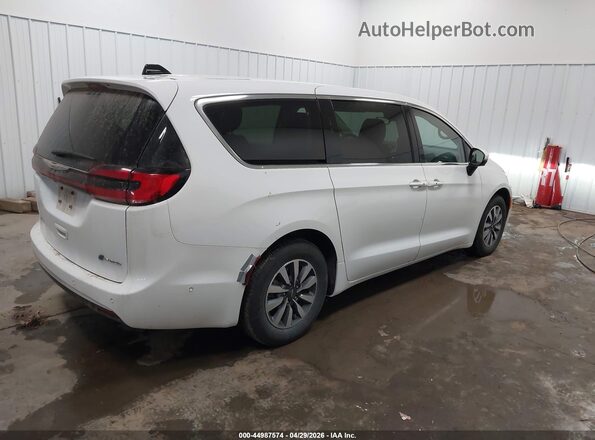 2C4RC1L78PR562631 2023 CHRYSLER PACIFICA Белый Задняя правая четверть