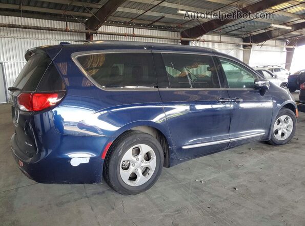 2C4RC1N79JR230136 2018 CHRYSLER PACIFICA Blue Trasero derecho