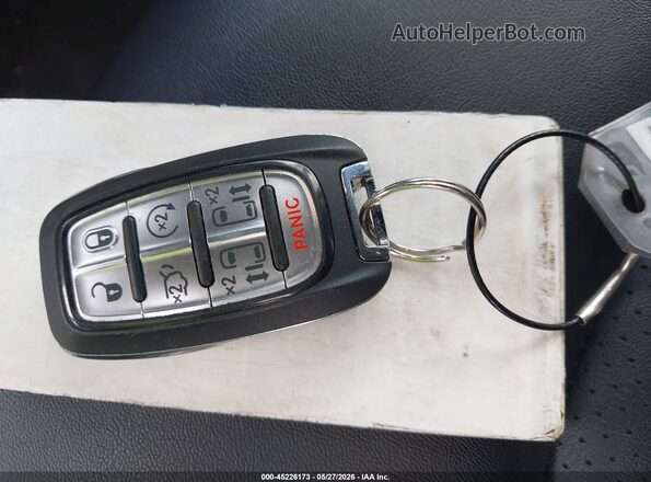 2C4RC1S70RR153642 2024 CHRYSLER PACIFICA Белый Вид панели приборов