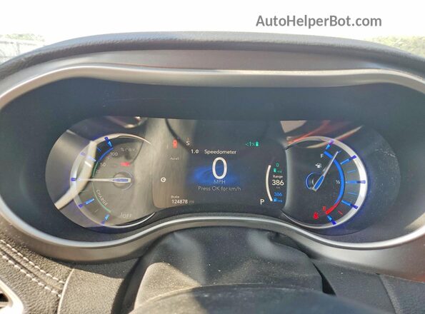 2C4RC1S78RR130903 2024 CHRYSLER PACIFICA Белый Вид щитка приборов