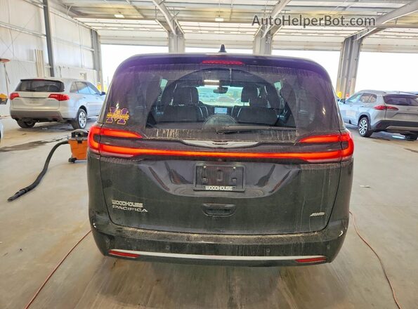 2C4RC3BG4RR161352 2024 CHRYSLER PACIFICA Черный Вид сзади