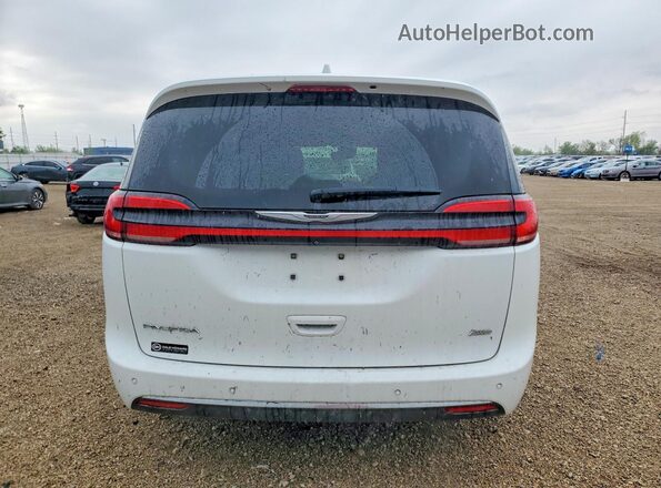 2C4RC3BG6MR554679 2021 CHRYSLER PACIFICA White Rear view