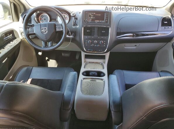 2C4RDGCG0HR786347 2017 DODGE GRAND Серебряный Вид панели приборов