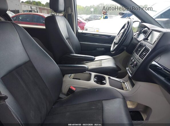 2C4RDGCG1KR542830 2019 DODGE GRAND CARAVAN Серебряный Вид салона спереди