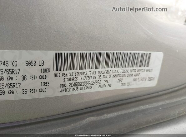 2C4RDGCG3HR624972 2017 DODGE GRAND CARAVAN Серебряный Вид подкапотного пространства