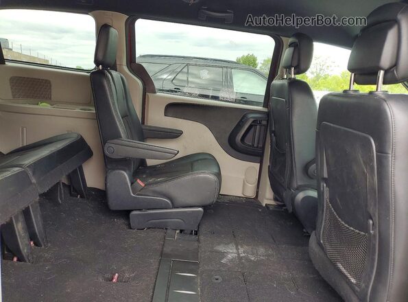 2C4RDGCG4LR201858 2020 DODGE GRAND Бордовый Вид задней части салона