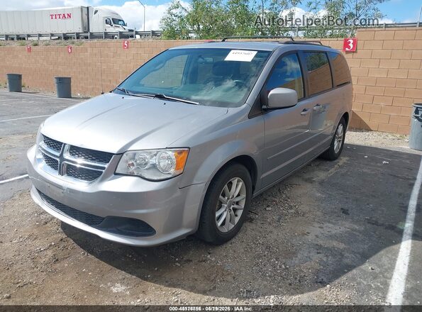 2C4RDGCG5GR344386 2016 DODGE GRAND CARAVAN Silver Przód lewy