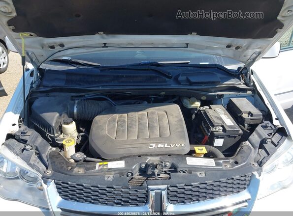2C4RDGCG7GR163421 2016 DODGE GRAND CARAVAN White Вид ззаду