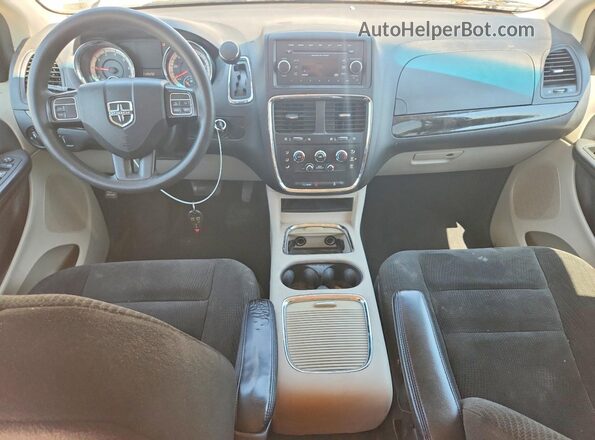 2C4RDGCG7GR387904 2016 DODGE GRAND Серый Вид панели приборов