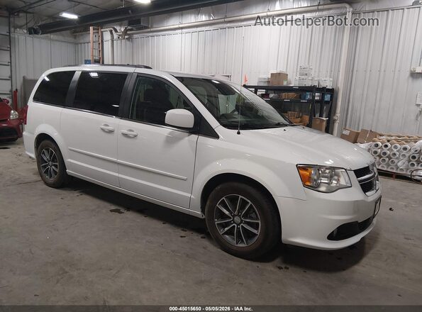 2C4RDGCG7HR599865 2017 DODGE GRAND CARAVAN Белый Передняя правая четверть