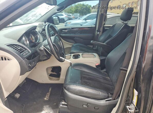 2C4RDGCGXHR589945 2017 DODGE GRAND Черный Вид салона спереди