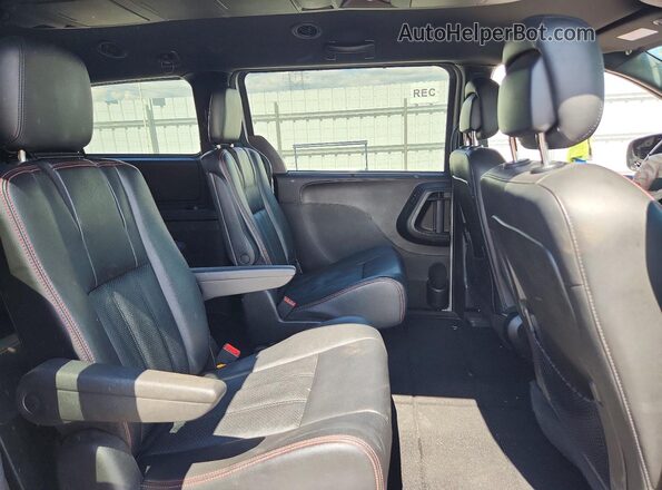 2C4RDGEG7JR325004 2018 DODGE GRAND Серебряный Вид задней части салона