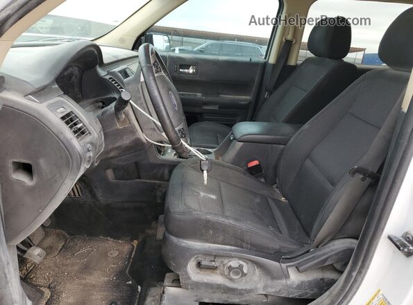 2FMGK5B82KBA01446 2019 FORD FLEX White Widok wnętrza z przodu