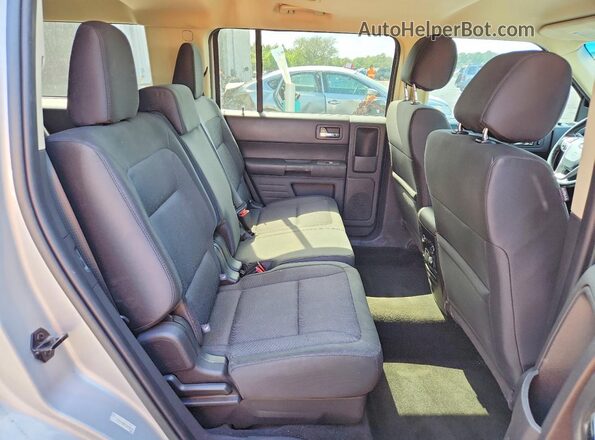 2FMGK5B84GBA10642 2016 FORD FLEX Серебряный Вид задней части салона