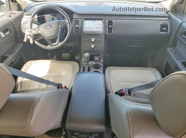 2FMGK5C8XKBA39277 2019 FORD FLEX Silver Dashboard view
