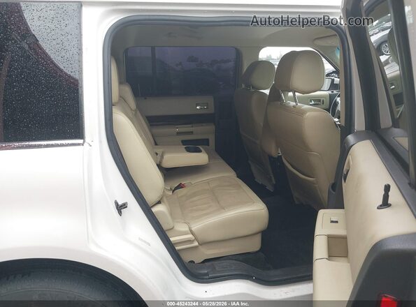 2FMGK5D88HBA03353 2017 FORD FLEX White VIN կոդի պիտակի տեսք