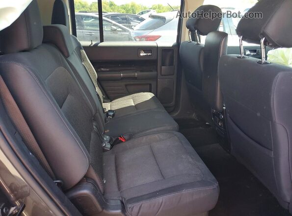 2FMHK6C88JBA10367 2018 FORD FLEX Gray Вид задньої частини салону