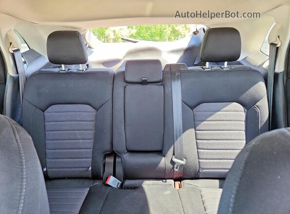 2FMPK3G91JBC49448 2018 FORD EDGE Бежевый Вид задних сидений