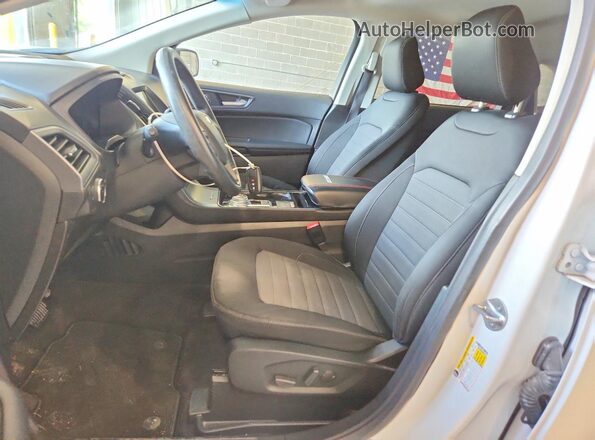 2FMPK3G96LBB34475 2020 FORD EDGE Белый Вид салона спереди