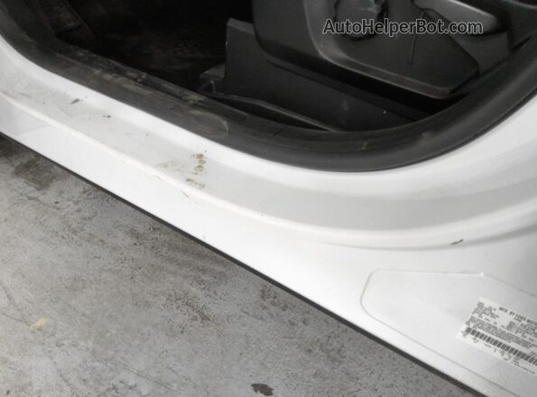 2FMPK3G98JBB86512 2018 FORD EDGE White 